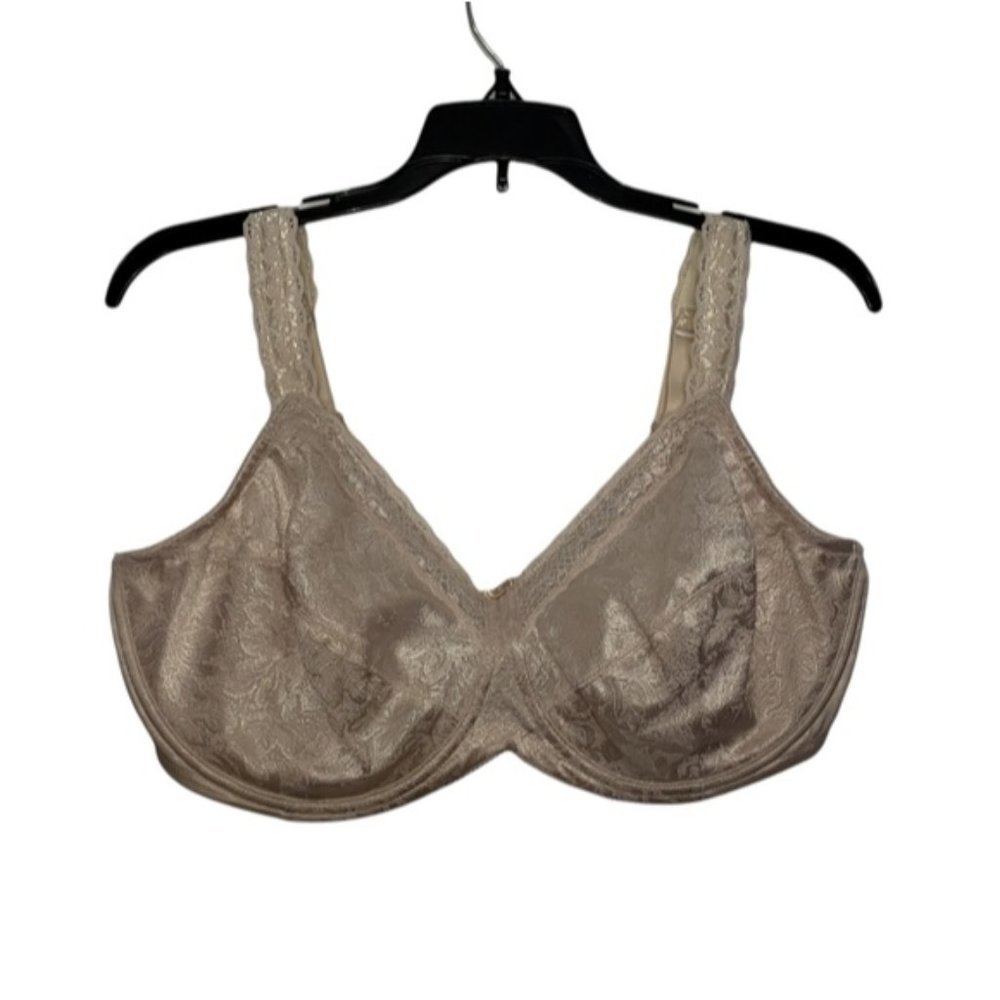 WONDERBRA off white bra size 40 DD